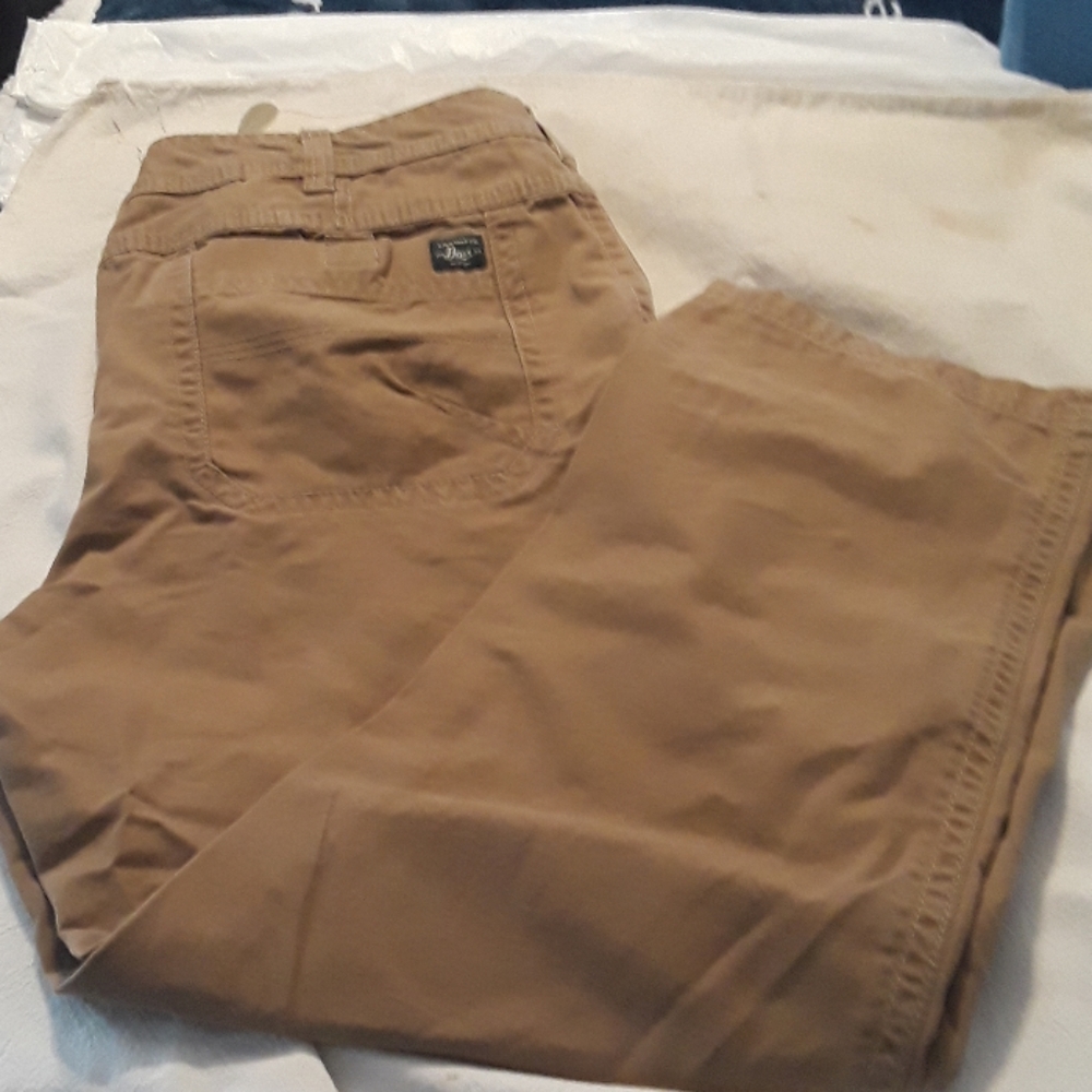 Men's Bass Khakis